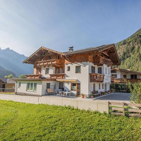 Apartament Flat With Sep Entrance On Ground Floor In Neustift Neustift im Stubaital Zewnętrze zdjęcie